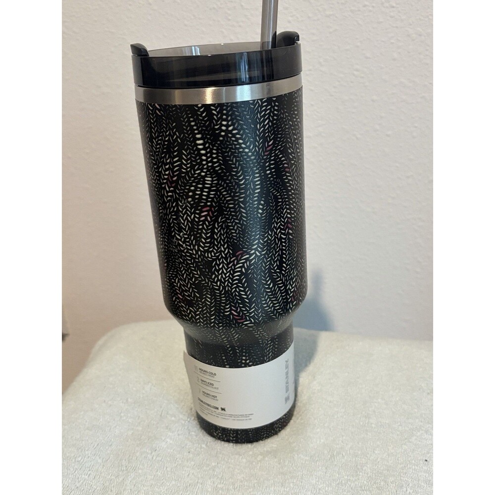 Stanley x CALIA Quencher H2.0 40oz Tumbler Black Floral Exclusive Collection - Picture 5 of 5